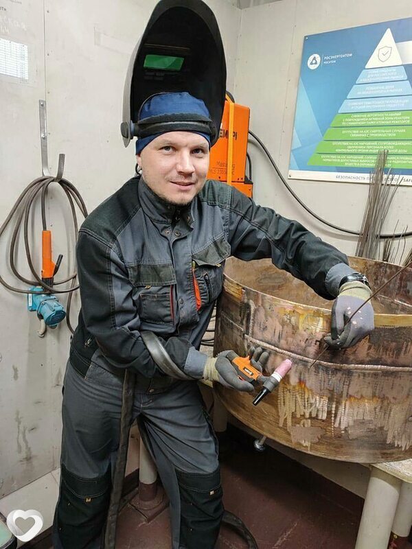 Дмитрий, 39, Курчатове — анкета №417936