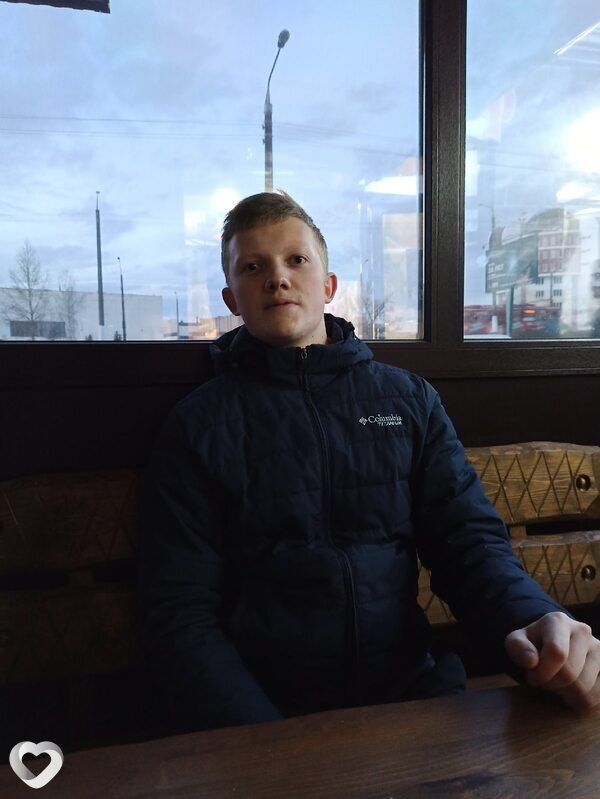 Евгений, 25, Пинске — анкета №418936