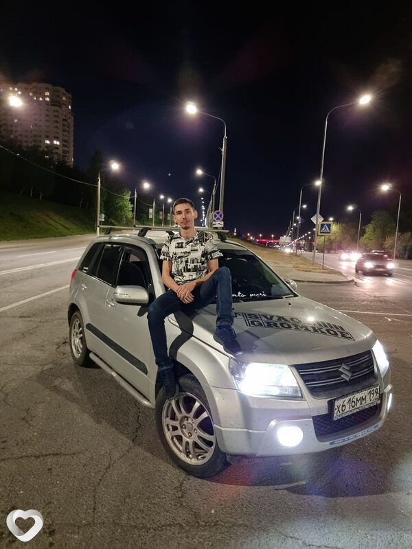 Артëм, 24, Москве — анкета №421472