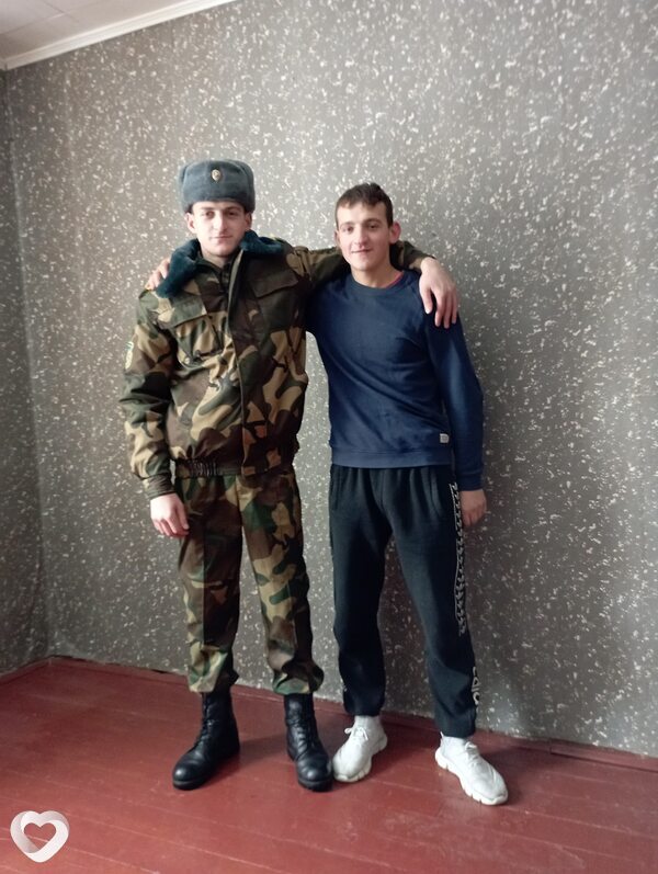 Даник Гончаров, 22, Жлобине — анкета №421286