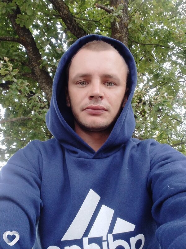 Саша, 31, Клецке — анкета №422839