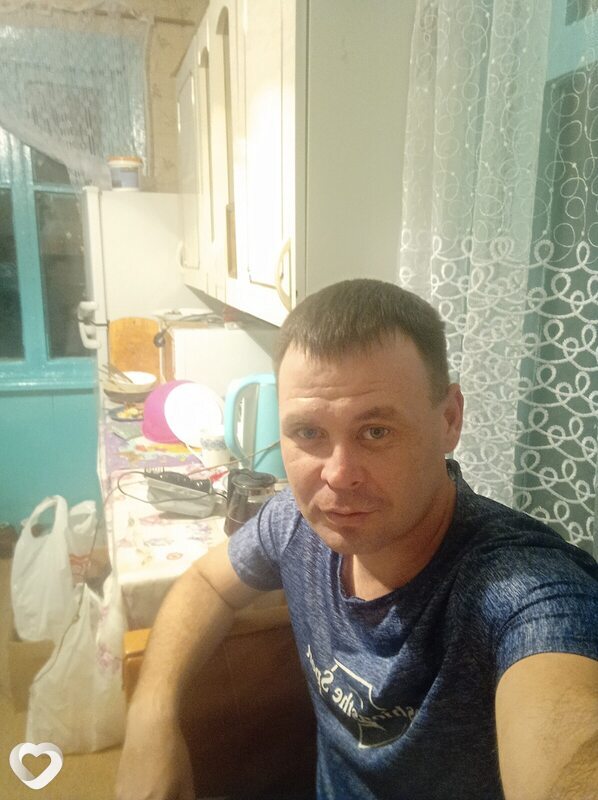 Кирилл, 36, Ясногорске — анкета №422898