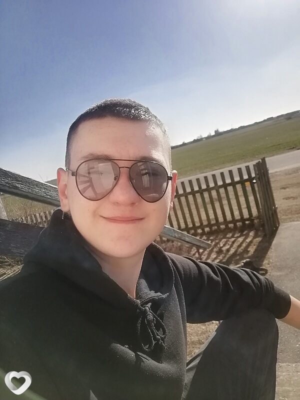 Влад, 23, Слуцке — анкета №424910