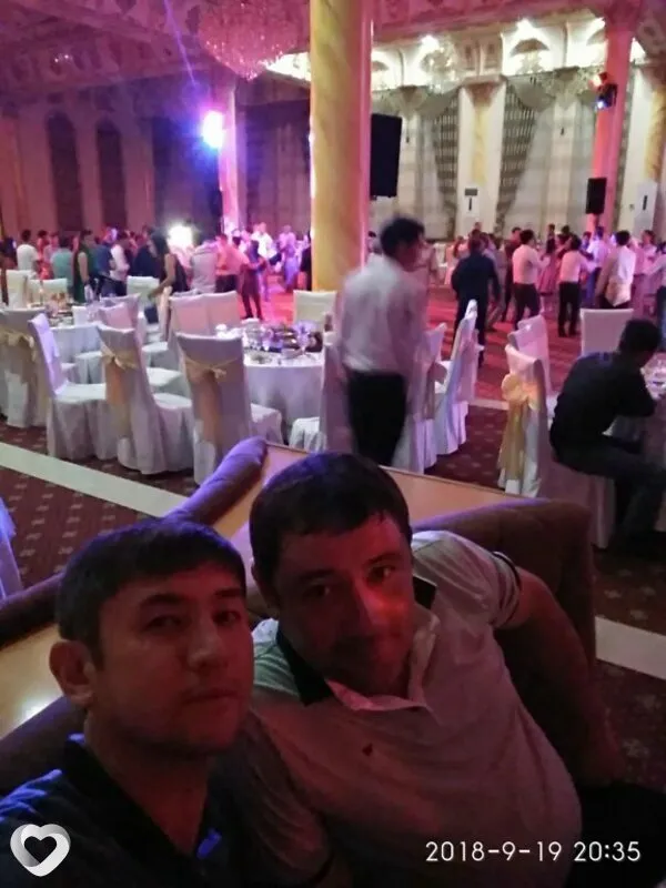 Жонни, Алмалык