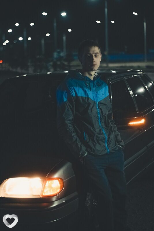 Максим, 26, Троицке — анкета №426080
