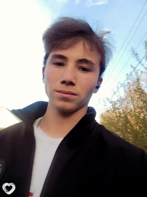 Виталя, 24, Москве — анкета №425962