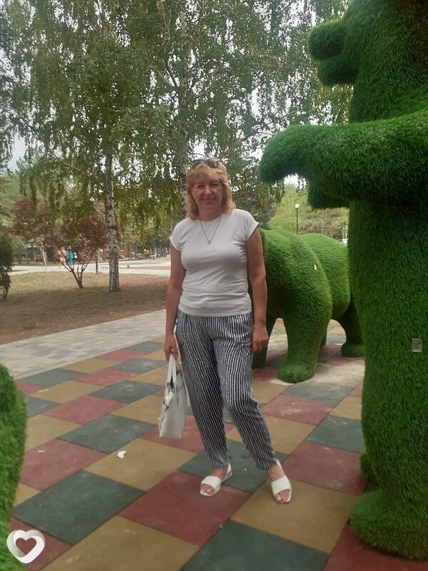 Марина, Армянск