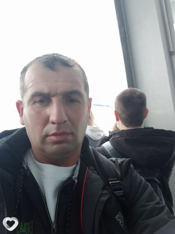 Толя, Плоцк