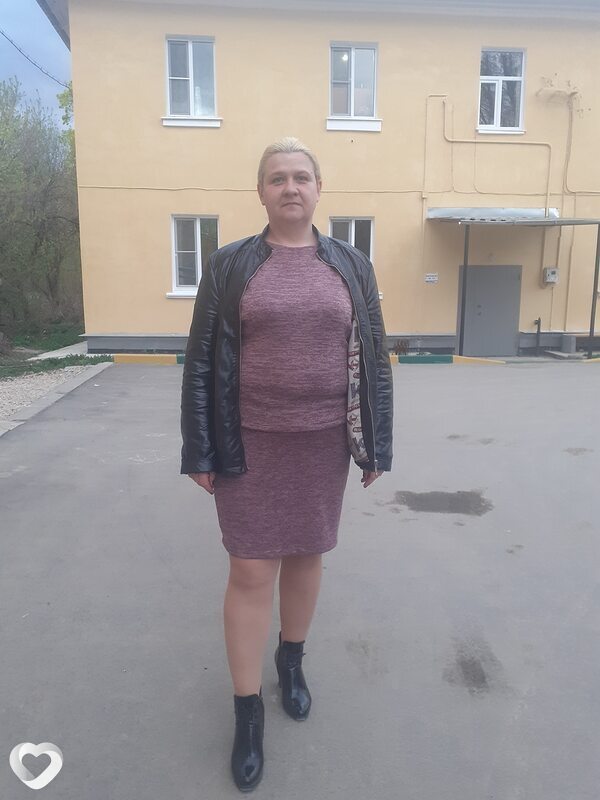 Катя, 44, Новомосковске — анкета №425932
