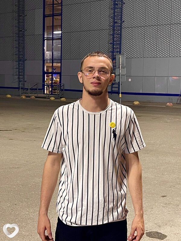 Анатолий, 22, Оренбурге — анкета №428060