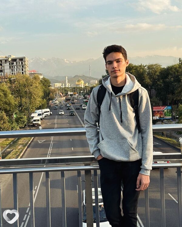 Артём, 21, Алматы — анкета №428114