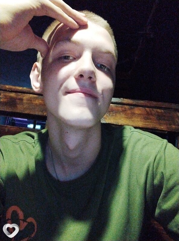 Антон, 25, Благовещенске — анкета №429112