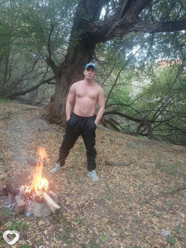 Антон, 38, Волгограде — анкета №429406
