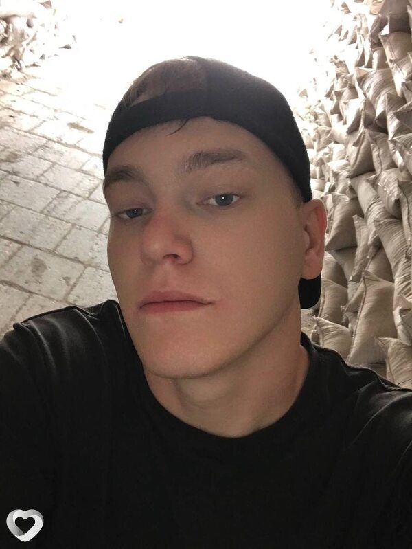 Денис, 27, Георгиевске — анкета №431365