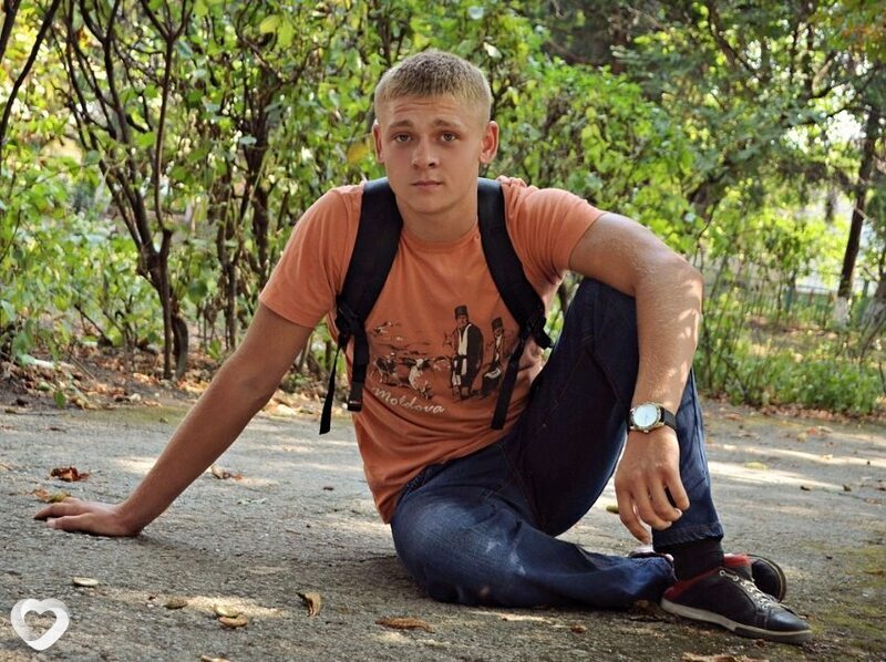 Алекс, 29, Лабинске — анкета №431498