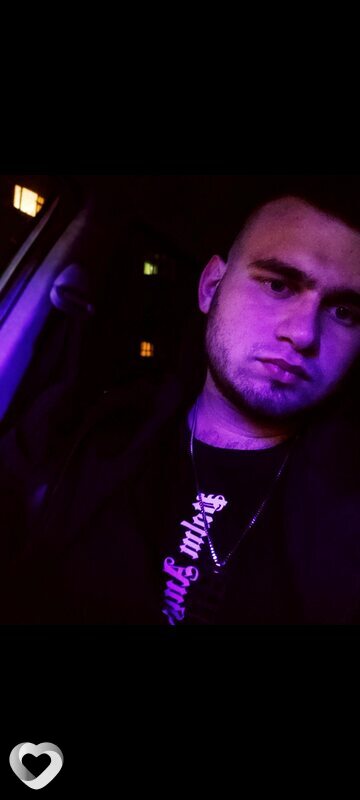 Павел, 25, Сургуте — анкета №431827