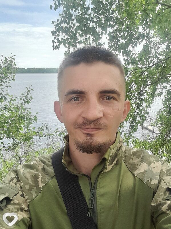 Артем, 31, Николаеве — анкета №431794