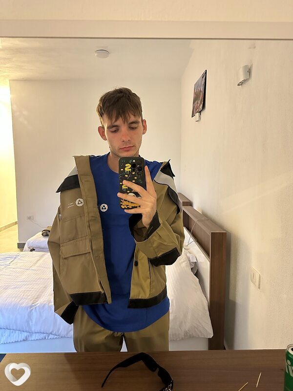 Антон, 24, Гомеле — анкета №432480