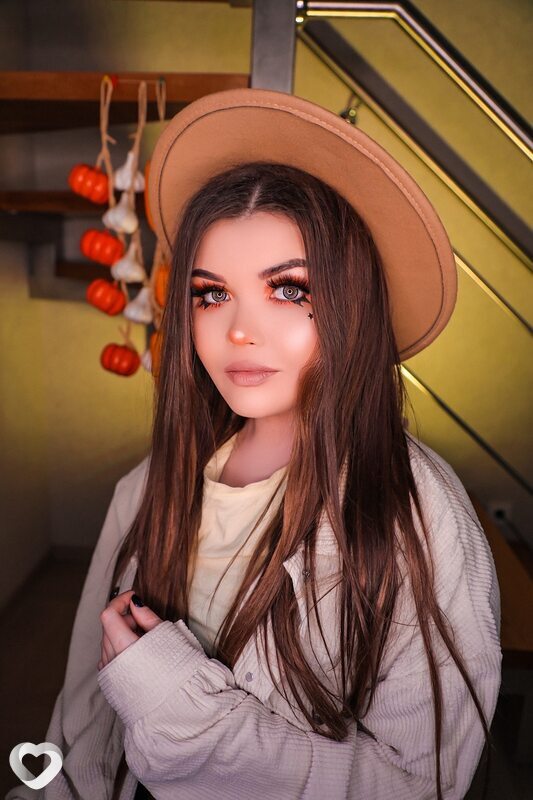Кристина, 23, Котласе — анкета №433560