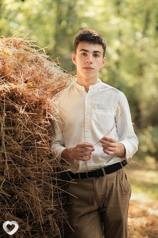Александр, 22, Воронеже — анкета №434790