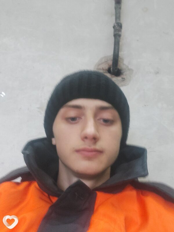 Дмитрий, 20, Смолевичах — анкета №435760
