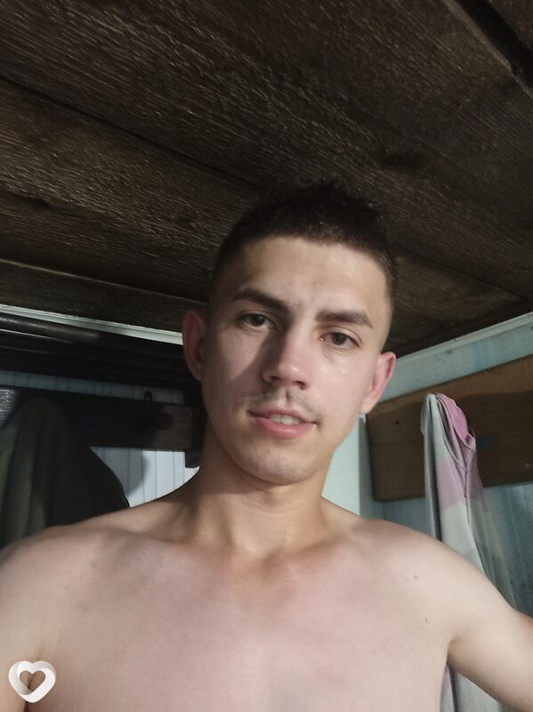 Валентин, 28, Новосибирске — анкета №435648