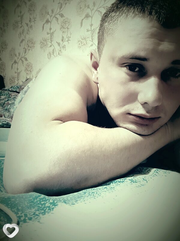 Максим, 27, Рогачев — анкета №435878