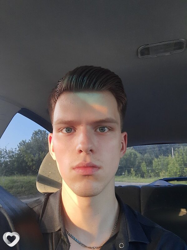 Артем, 22, Калуге — анкета №437053
