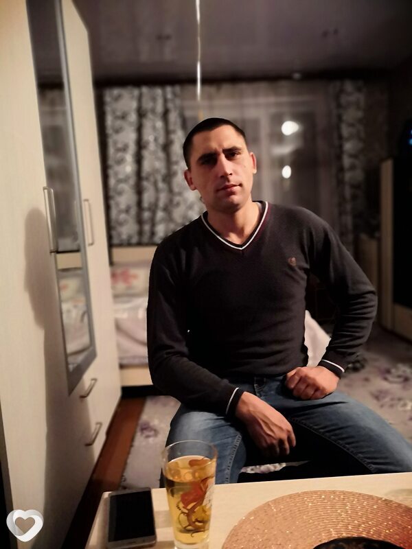 Юрий, 36, Санкт-Петербурге — анкета №437120