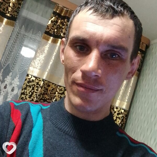Саня, 38, Белогорске — анкета №437000