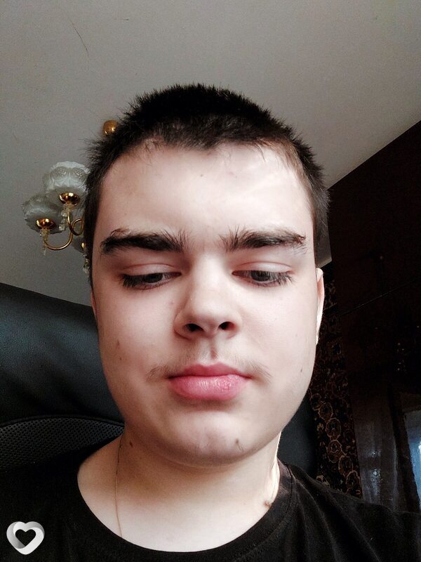 Артём, 22, Жуковском — анкета №437920