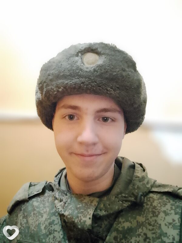 Константин, 22, Барнауле — анкета №438901