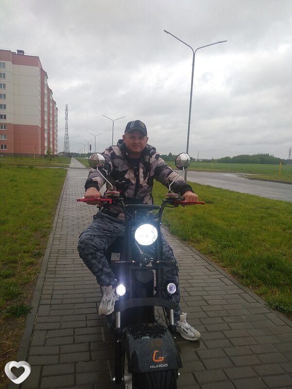 Олег, 41, Барановичах — анкета №439379