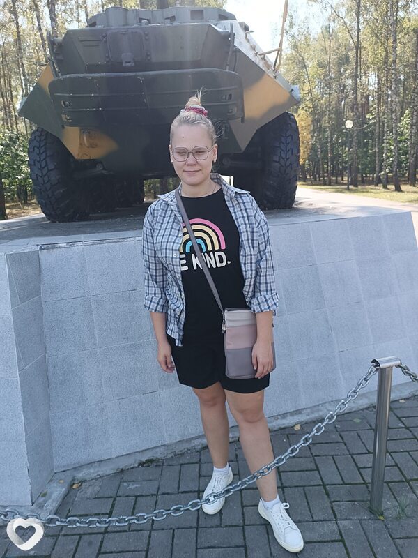 Карина, 22, Бресте — анкета №440348