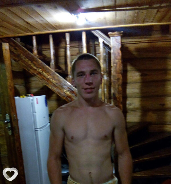 Стас, 27, Бобруйске — анкета №440506