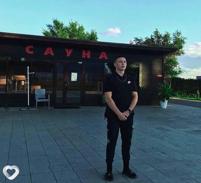Евгений, 22, Новоалтайске — анкета №442083