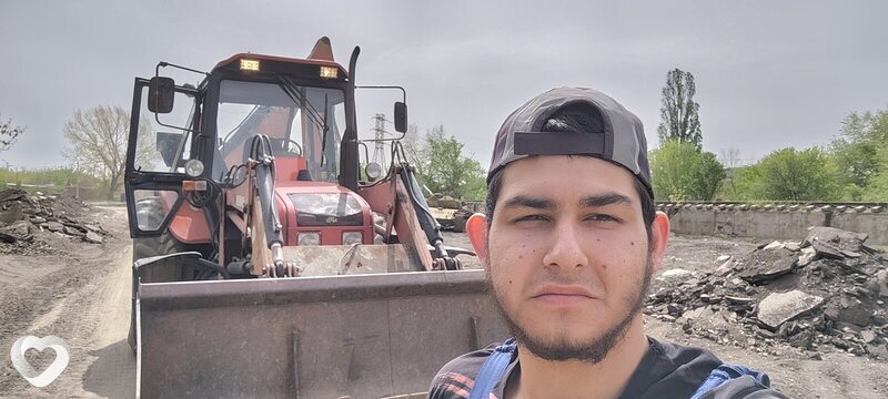 Александр, 22, Знаменске — анкета №442048