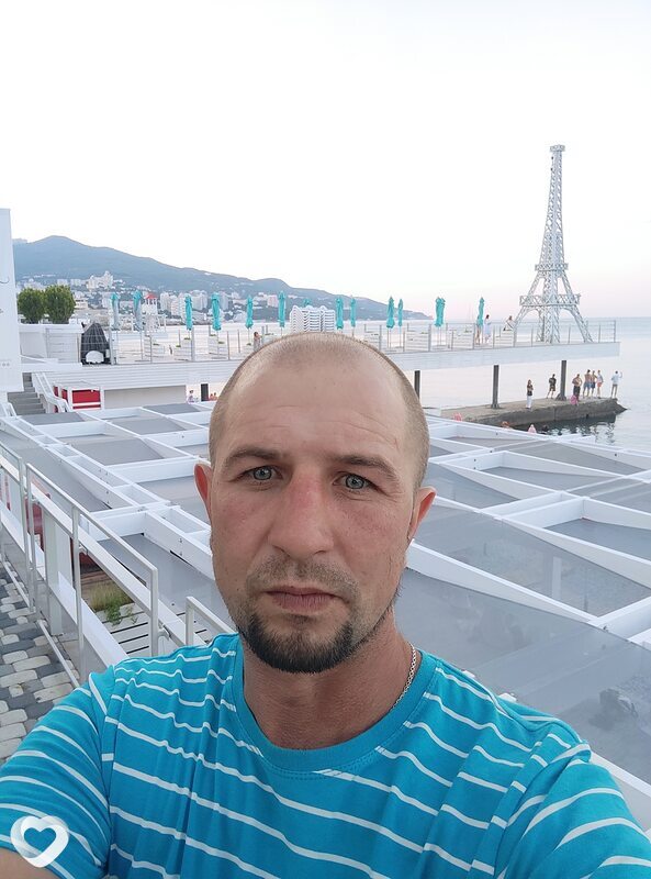 Даня, 40, Ялте — анкета №442105