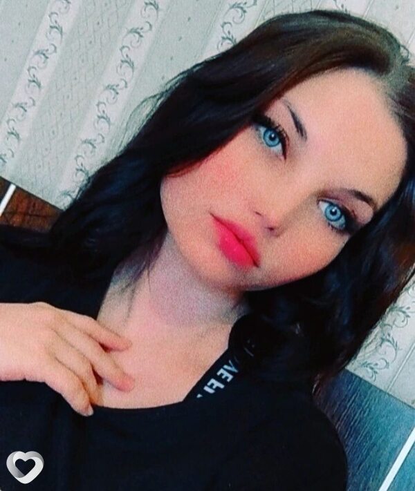 Анастасия, 23, Усть-Каменогорск — анкета №444639