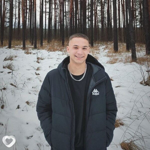 Саша, 24, Витебске — анкета №445588