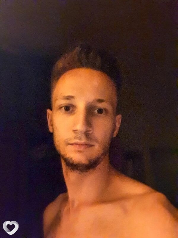 Артем, 29, Нальчике — анкета №446913