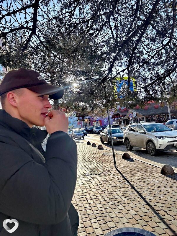 Александр, 23, Ростове-на-Дону — анкета №447288