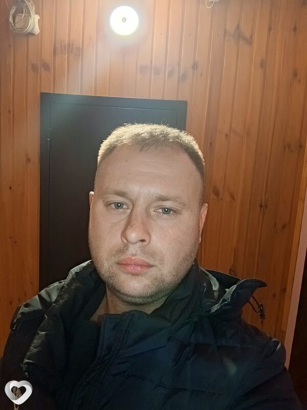 Толик, 31, Москве — анкета №447528