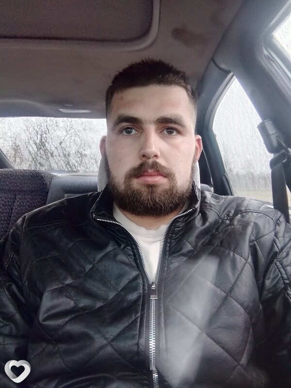 Валентин, 27, Иванове — анкета №449448