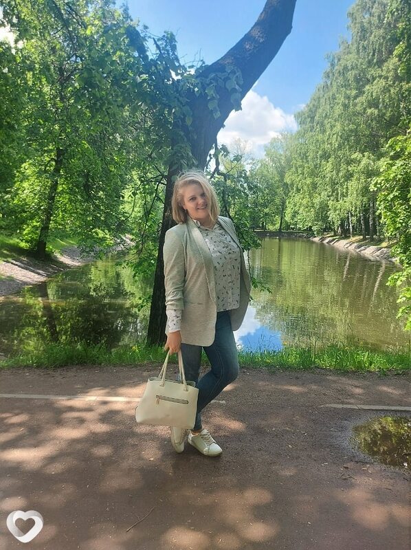 Анюта, 29, Москве — анкета №449809