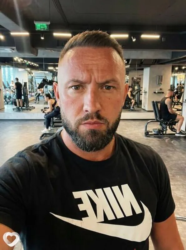 Антон, 40, Бийске — анкета №449962