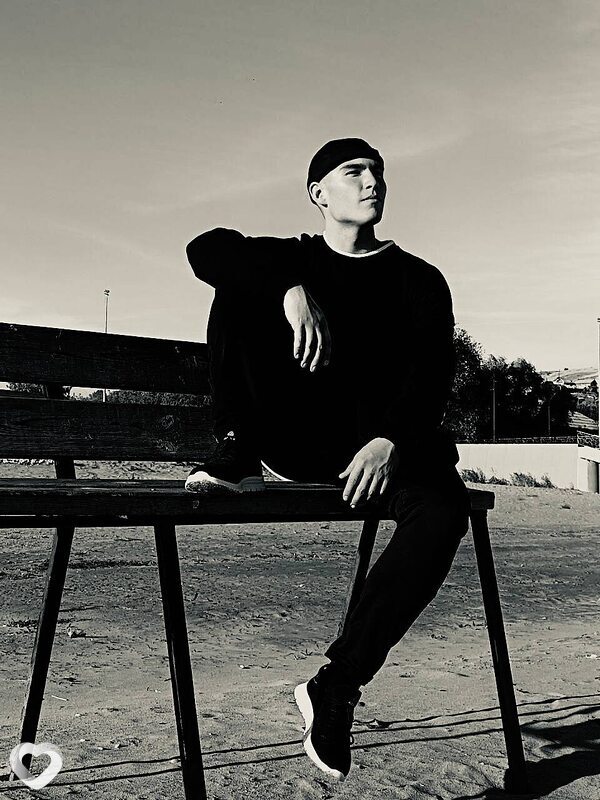 Александр, 22, Сургуте — анкета №451306