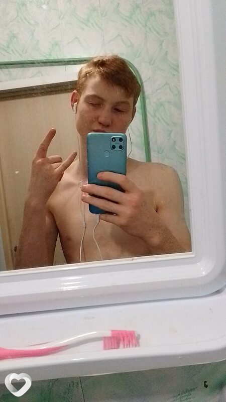 Валерий, 22, Кирове — анкета №451216