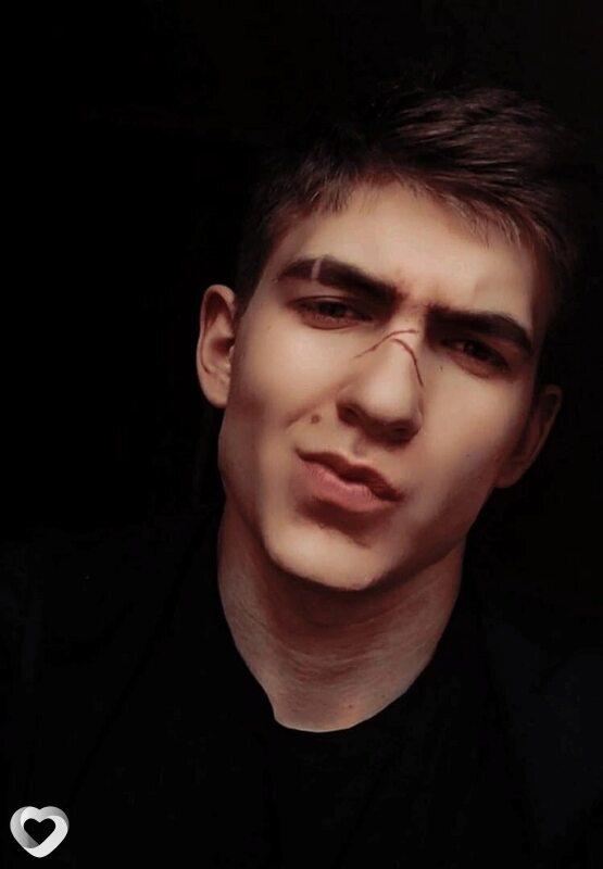 Илья, 24, Санкт-Петербурге — анкета №451725