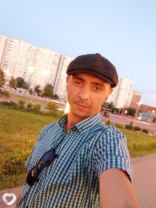 Илья, 23, Новороссийске — анкета №451867
